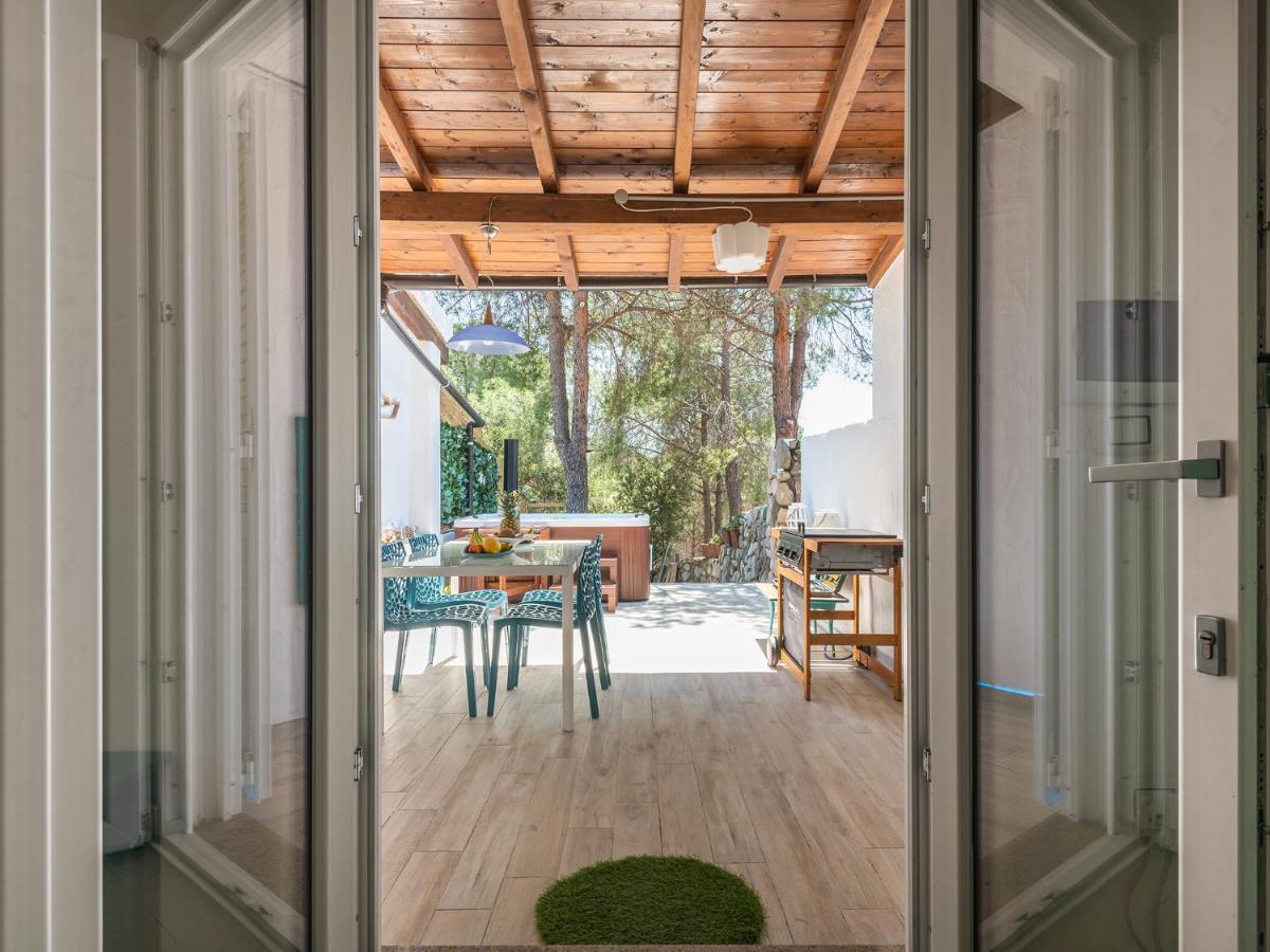 Sardinia Spa Apartment Geremèas Kültér fotó